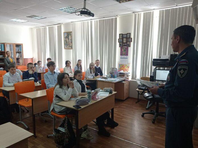 Руководитель Южного инспекторского отделения Центра Главного управление МЧС России по Московской области провел профилактические...