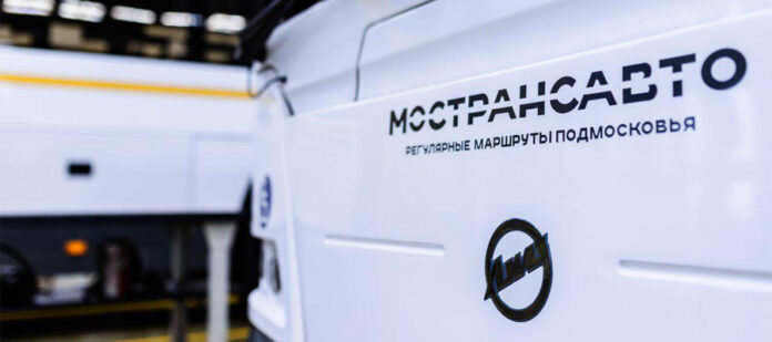 В рамках подмосковного проекта «Лето в Подмосковье» около 500 автобусов Мострансавто брендируются тематическими баннерами