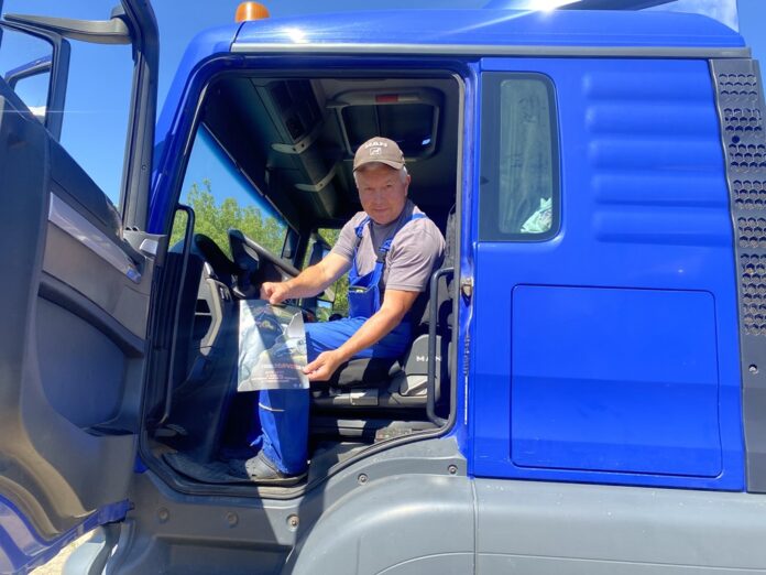 Госавтоинспекция городского округа Подольск в рамках социального раунда «Трезвый водитель» проводит профилактические беседы с...