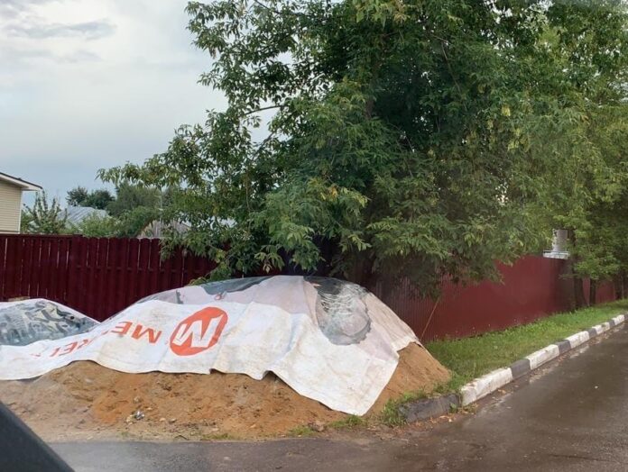 Жителей частного сектора в микрорайоне Климовск призвали соблюдать чистоту на прилегающей территории