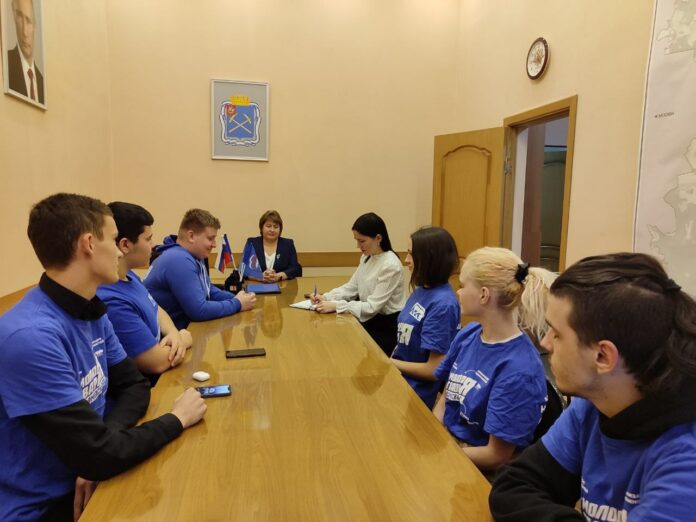 Состоялась встреча актива подольского отделения «Молодой Гвардии Единой России» с и.о. руководителя местного отделения...