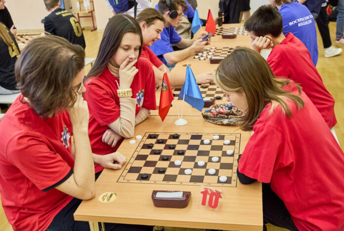Финал студенческих соревнований по шашкам состоялся в регионе