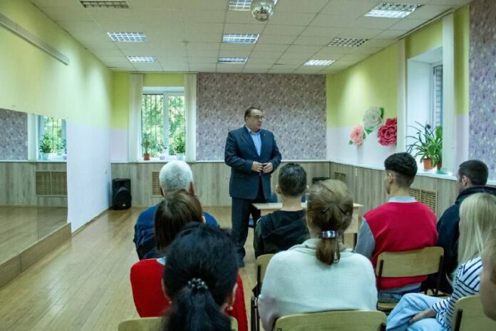 Встреча сотрудников Дома культуры «Восточный» с депутатом Горсовета