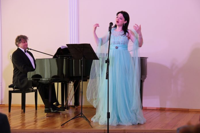 В КПЦ «Дубровицы» прошел вечер старинного русского романса «Под чарующей лаской твоею»