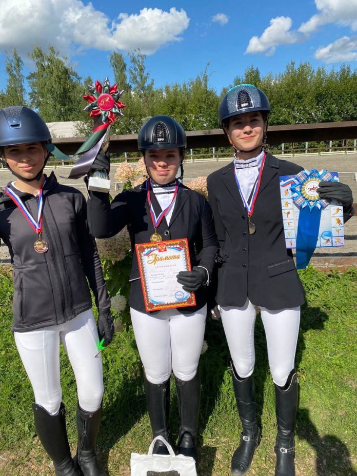 В Подольске прошли соревнования Московской области по выездке