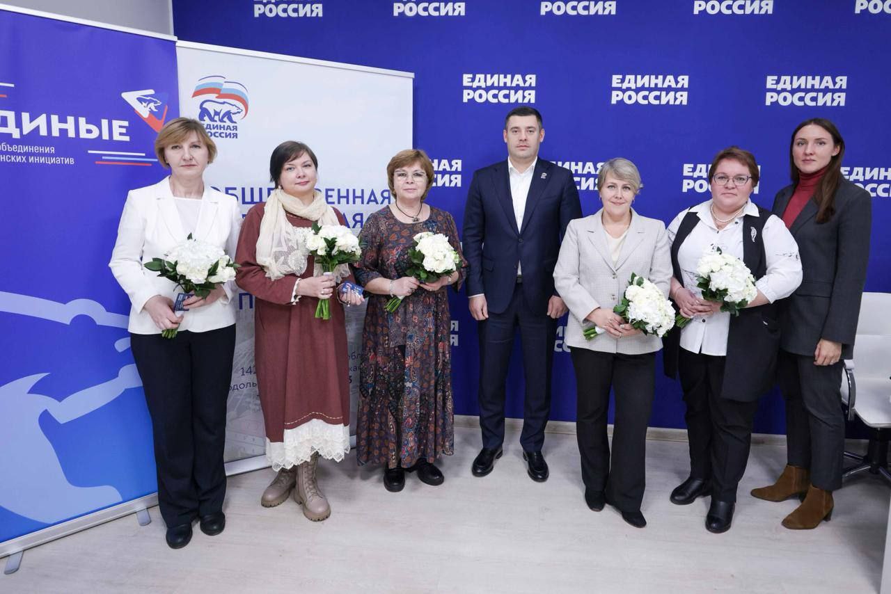 Григорий Артамонов приветствовал новых членов «Единой России»