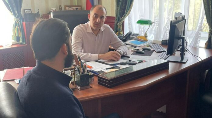 Депутат Совета депутатов Городского округа Подольск провел рабочую встречу с главным врачом Подольской областной...