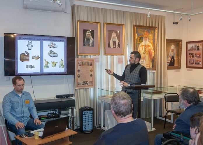 Музей-заповедник «Подолье» продлил работу уникальной выставки «Археология старого города» до 15 сентября