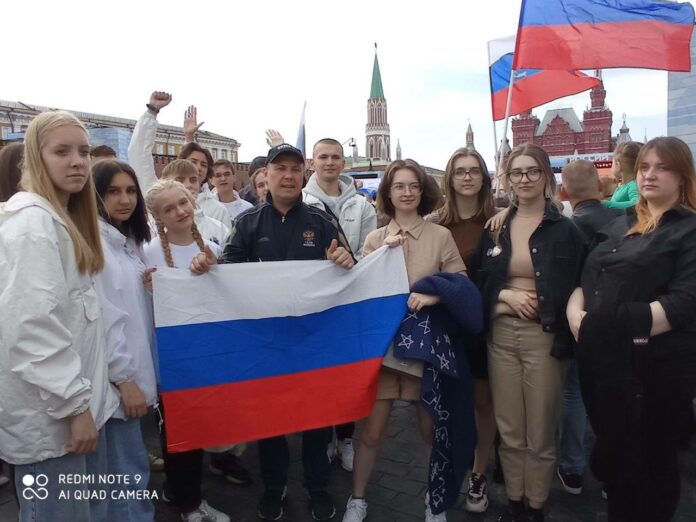 Делегация из Г.о. Подольск посетила концерт ко Дню России на Красной площади