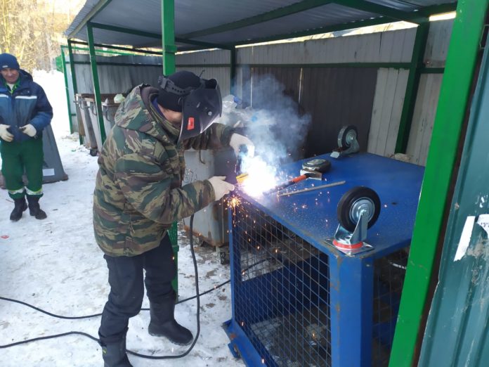 Компания ООО «МСК-НТ» отремонтировала более 130 баков для сбора ТКО в Большом Подольске с...