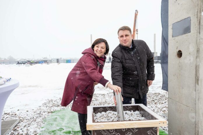 Глава г. о. Подольск заложил капсулу времени в строящийся цифровой промышленный коворкинг Industrial City...