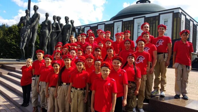 Представители Юнармии Большого Подольска приняли участие в однодневной исторической программе «Дороги Победы».