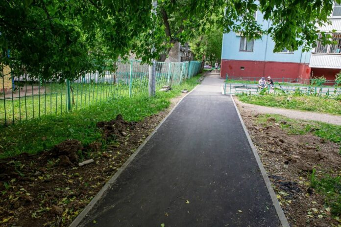 В Подольске благоустроили восемь народных троп