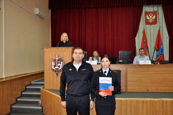 Прошло награждение сотрудников полиции медалями и нагрудными знаками