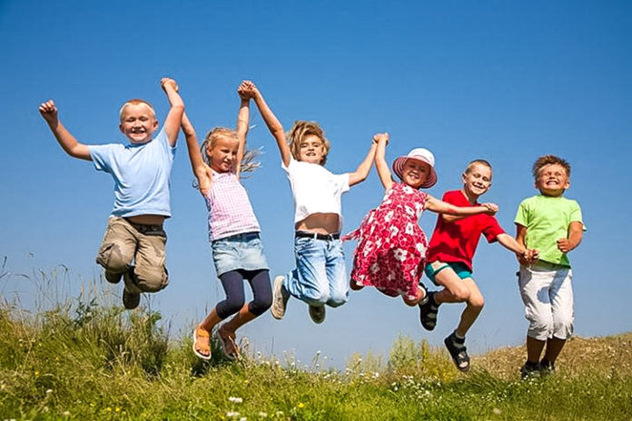 Более 30 жителей Подольска из многодетных семей отправились на отдых в детский оздоровительный лагерь...