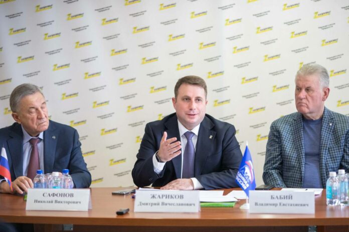 Секретарь местного отделения партии «Единая Россия» пообщался с коллективом предприятия «ЗиО-Здоровье»