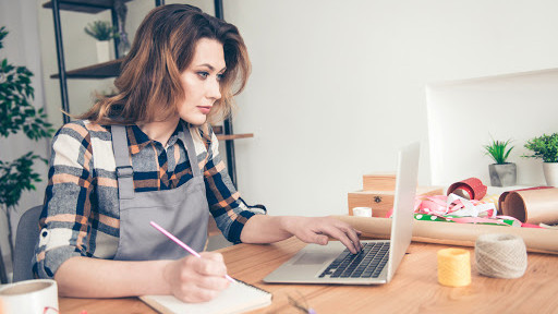 Фрилансерам из Подмосковья помогут организовать свой бизнес