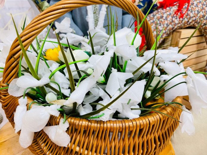 Открылась выставка «В гостях у сказки» в подольской библиотеке № 21