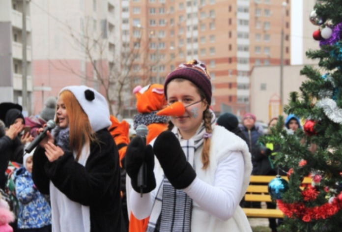 Новогодние мероприятия для детей и молодежи проходят в Подольске