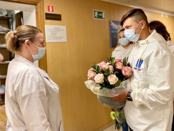 Климовский дом-интернат посетили активисты Молодой Гвардии