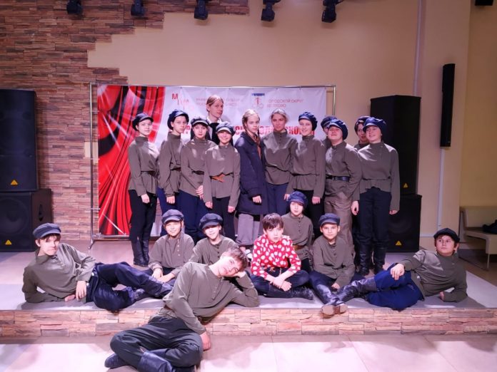 Коллектив студии художественного слова «Послушайте!» представил Городской округ Подольск на конкурсе театрального искусства