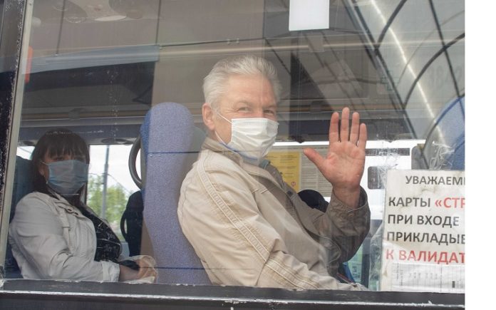 С 15 июня общественный транспорт снова начинает работу по расписанию буднего дня