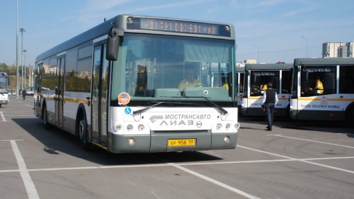 Автобусы Мострансавто доставят из оздоровительных лагерей около 400 школьников Московской области