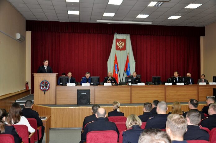 Александр Воронин представил личному составу нового начальника УМВД России по г.o. Подольск