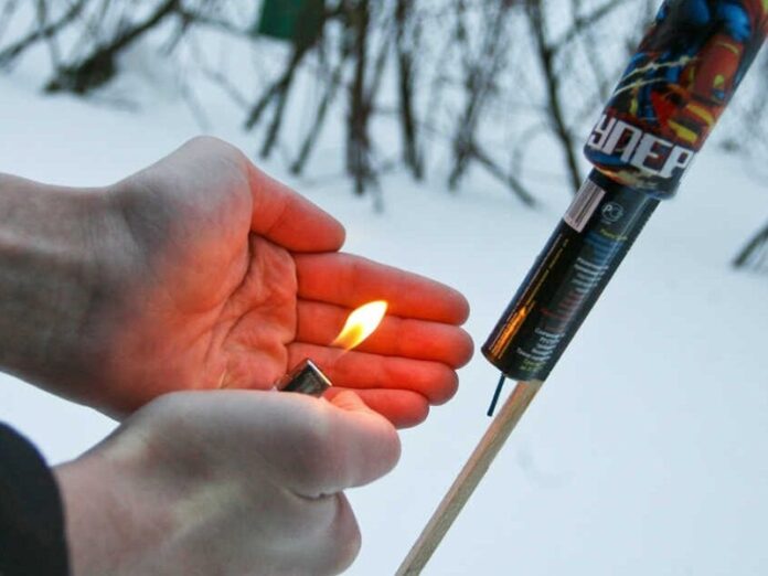 Как правильно пользоваться пиротехникой