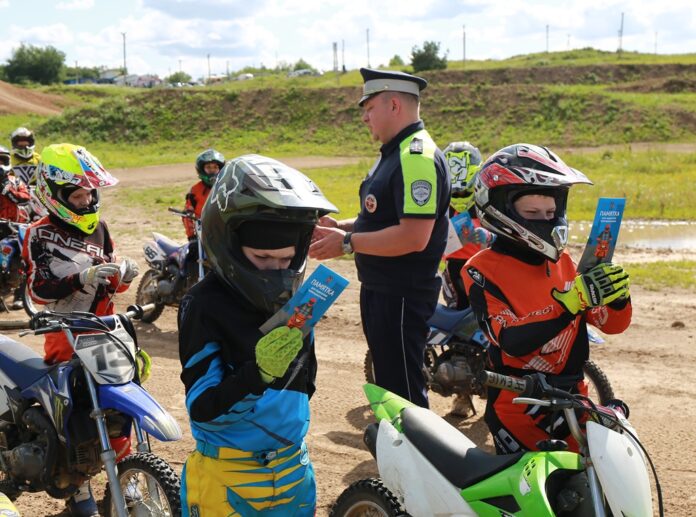 Акция «Питбайку на дороге не место»