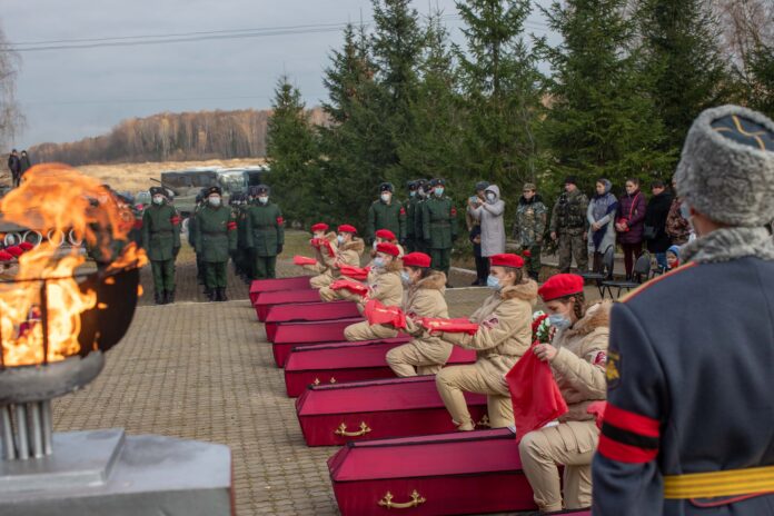 Делегация Подольска поучаствовала в закрытии «Вахты Памяти-2020»