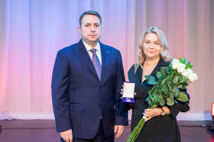 В КПЦ «Дубровицы» чествовали тех, кто сохраняет и приумножает культурное наследие нашей страны