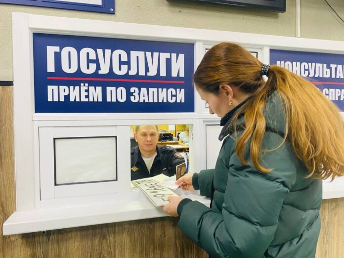 О графике работы подразделений, оказывающих государственные услуги, в период выходных и праздничных дней