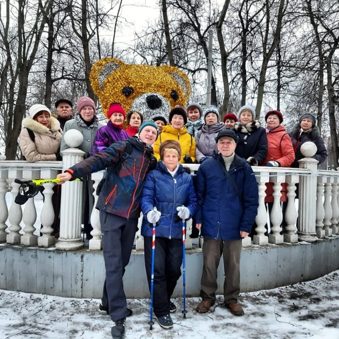 На портале «Активное долголетие» стало доступно онлайн-занятие Скандинавской ходьбой