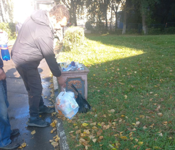 В Подольске проводится работа против сброса бытовых отходов в общественных местах