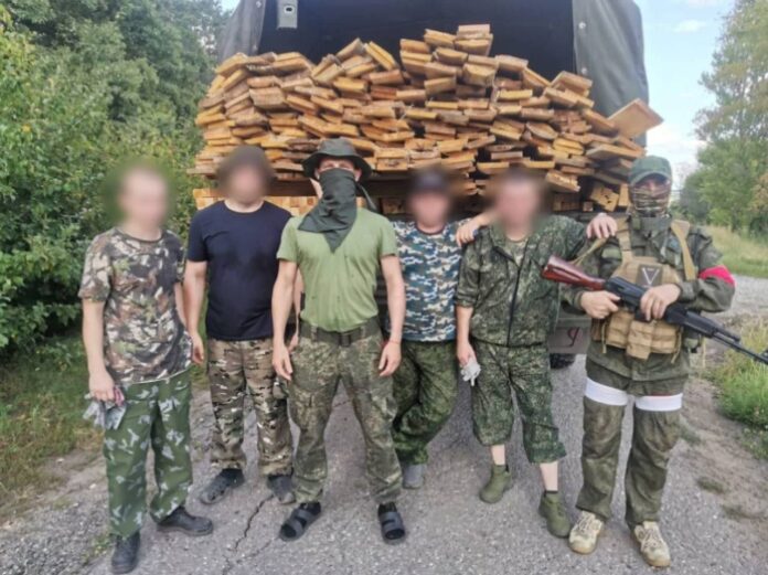 Все для победы: благодаря подольчанам еще одну партию гуманитарного груза уже доставили нашим бойцам...