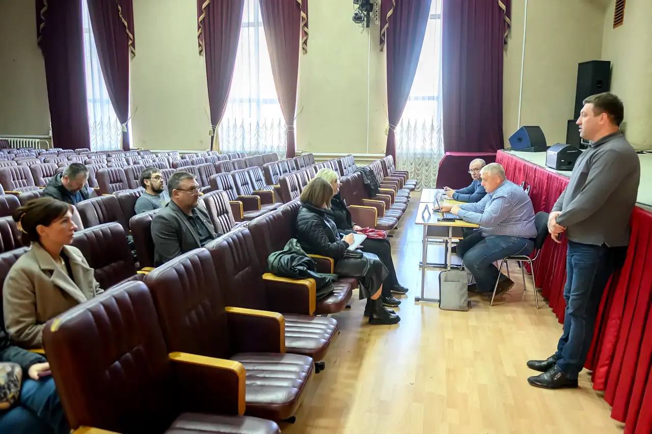 В Климовске состоялась встреча с представителями ЖКХ и ресурсоснабжающих организаций