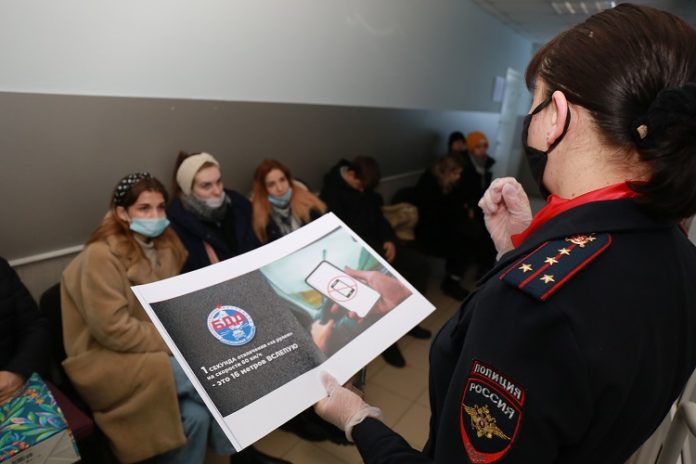 Социальный раунд по БДД «Стоп-гаджет» проводит ОГИБДД УМВД России по Городскому округу Подольск