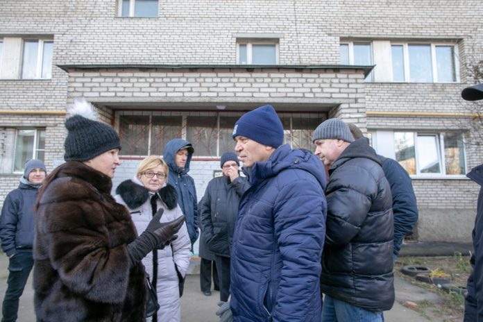 С руководителями управляющих компаний во время личных приемов в ноябре пообщались более 250 жителей...