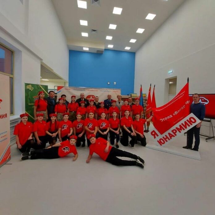 Новый юнармейский отряд округа образовался в 36 школе