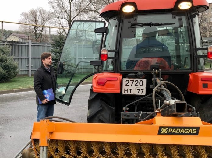 В рамках проекта «Безопасные дороги» уточнен план действий по борьбе с обледенением на дорогах...