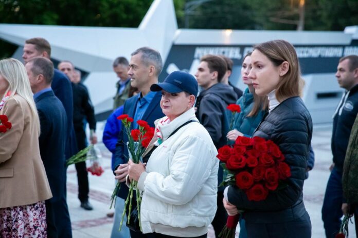 Жители Подольска почтили память героев Великой Отечественной войны