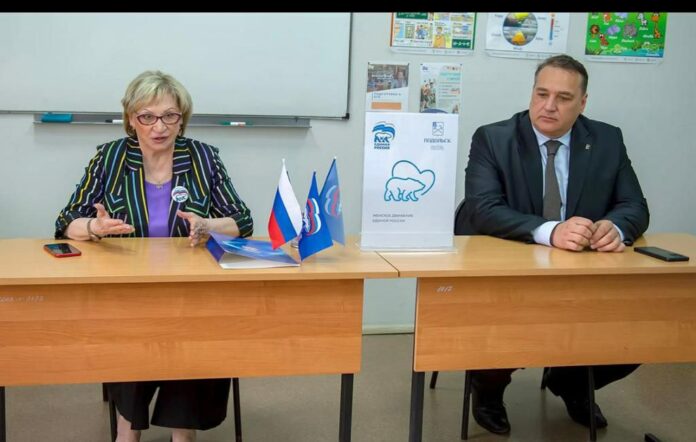 В колледже «Парус» состоялась встреча женского преподавательского коллектива с руководителем фракции  Любовью Ушаневой...