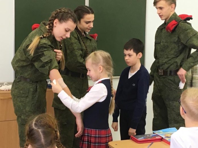 Юнармейцы из Кузнечиков приняли участие во Всероссийском уроке по оказанию первой помощи