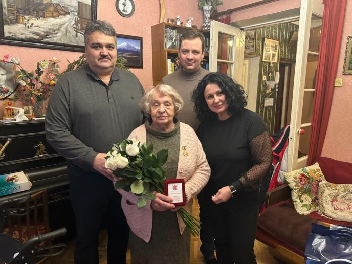 Депутаты Горсовета, члены фракции «Единая Россия навестили ветеранов