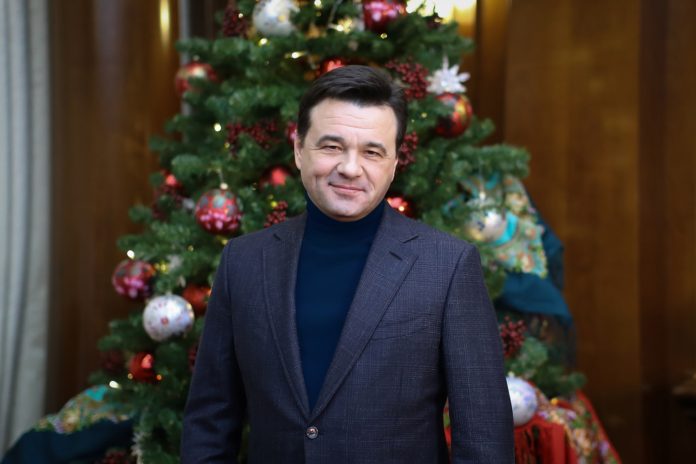 Губернатор Московской области Андрей Воробьев поздравил подольчан с Новым годом и Рождеством Христовым