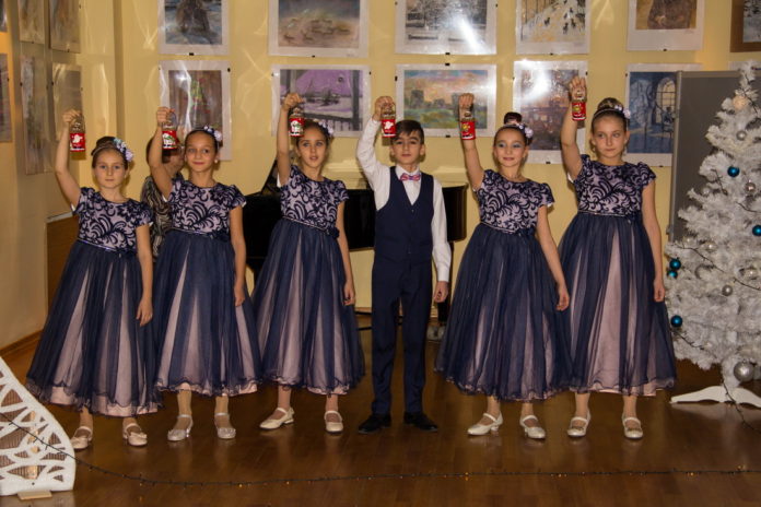 Вокальный концерт «Учитель и ученики» музыкально-хоровой студии «Радуга» прошел в Подольске