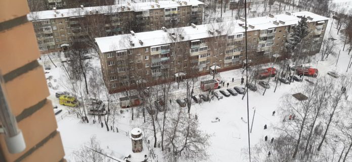 Пожарные Подольска ликвидировали пожар на улице Ленинградской в Подольске
