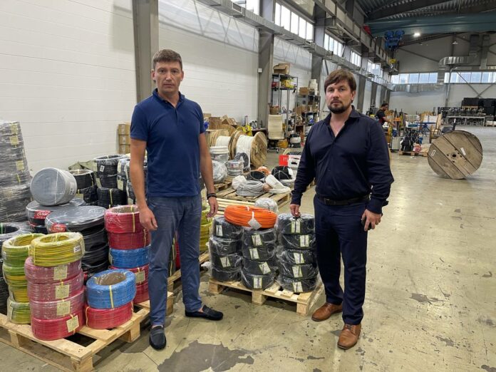 Гуманитарную помощь из горокруга Подольск в зону СВО отправляют не только жители, но и...