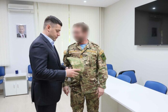 Глава Г.о. Подольск встретился с участником спецоперации